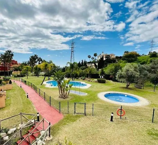Casa Merlin Апартаменти *
